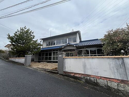 岡山県浅口郡里庄町大字里見 600万円