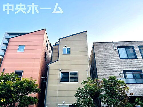 東京都江東区越中島３丁目 9798万円