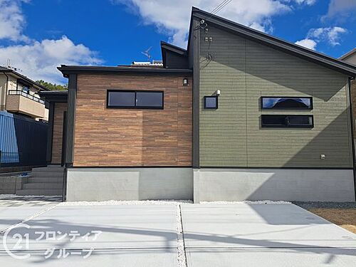 兵庫県三木市志染町青山２丁目 3495万円 3LDK