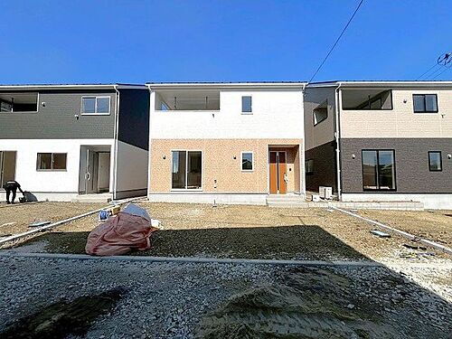 宮城県角田市角田字旭町 1790万円 4LDK