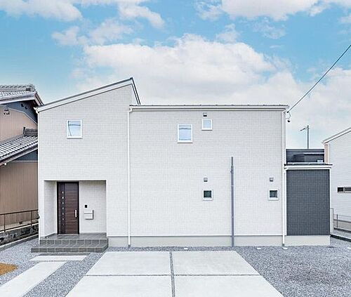 岐阜県山県市高富 2480万円 4LDK