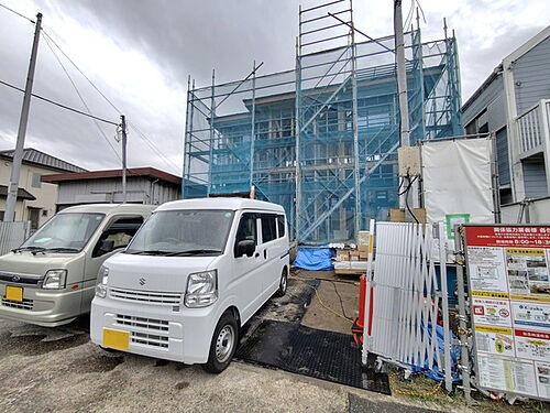 千葉県君津市人見3丁目 3399万円 4LDK