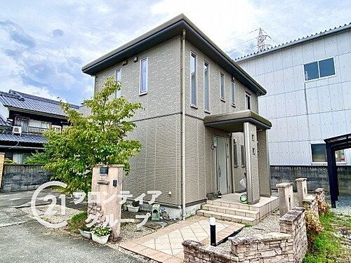 奈良県天理市西長柄町 3180万円