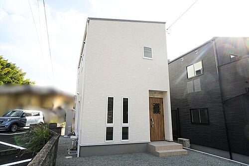 長崎県佐世保市松山町 1999.8万円 3SLDK