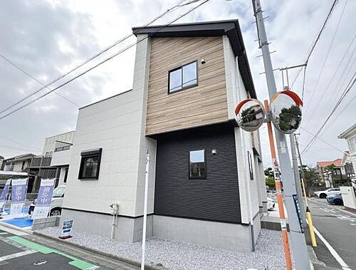 神奈川県藤沢市片瀬海岸3丁目 6799万円 3LDK