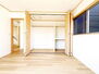 静岡市清水区高橋１丁目　中古戸建 いつでもお部屋をスッキリお使い頂ける収納スペースを設置。