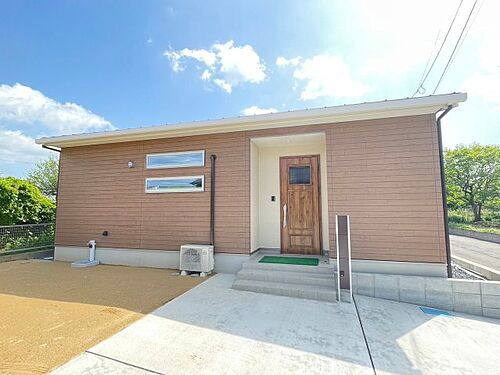 鹿児島県鹿児島市本名町 2660万円 4LDK