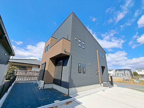 群馬県高崎市東貝沢町２丁目 中古住宅