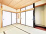 奈良市二名平野　中古戸建 和室スペースです。畳のお部屋は寛げる空間ですね。