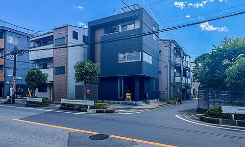 埼玉県蕨市塚越４丁目 7180万円