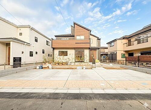 埼玉県蓮田市椿山１丁目 4498万円 4LDK