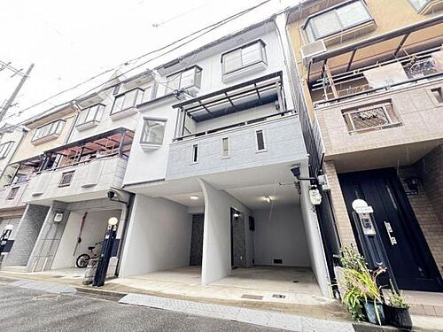 大阪府寝屋川市御幸東町 1999万円