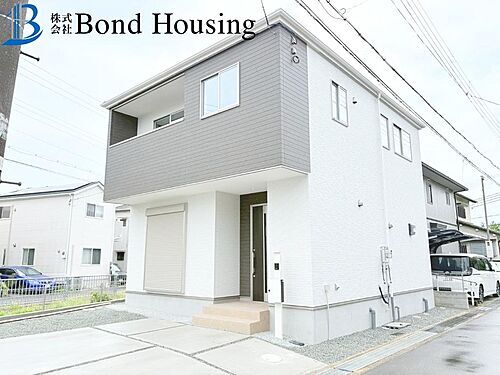 兵庫県明石市魚住町清水 3298万円 4LDK