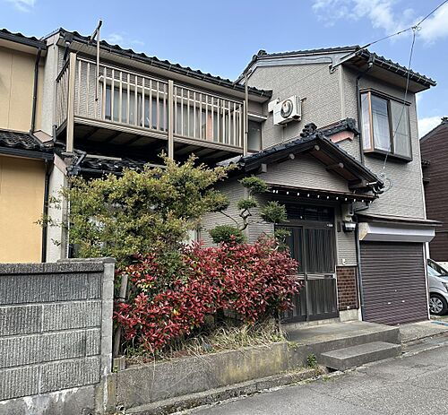 富山県射水市庄川本町 250万円