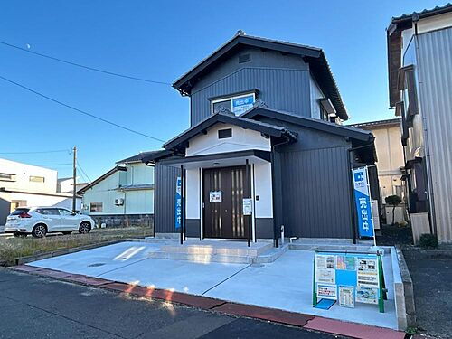 福井県敦賀市平和町 1899万円