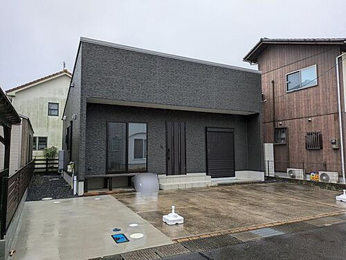 滋賀県守山市水保町 2480万円