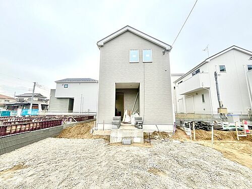 千葉県君津市人見3丁目 2590万円 4LDK