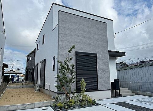 三重県鈴鹿市末広南１丁目 3680万円 4LDK