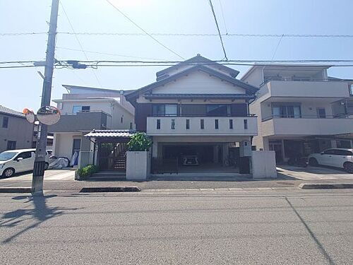 高知県高知市百石町４丁目 2200万円