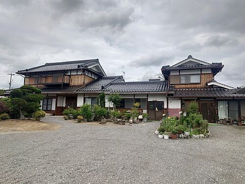 兵庫県三田市大畑 中古住宅