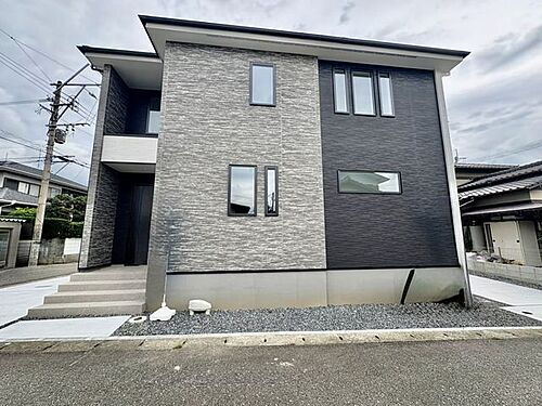 福岡県筑紫野市針摺南1丁目 4288万円 4LDK