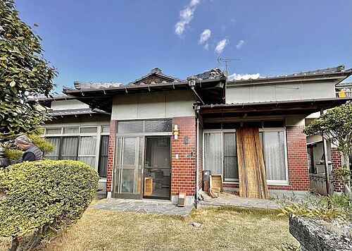 広島県三原市本郷北４丁目 中古住宅