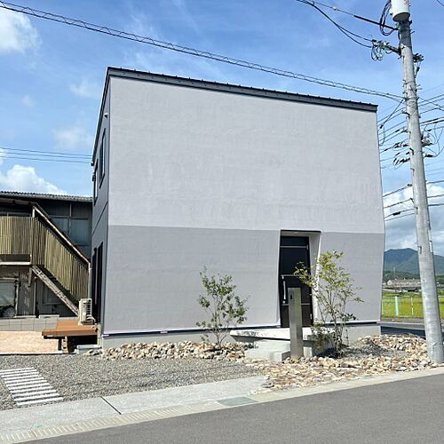 広島県東広島市黒瀬町市飯田 2499万円