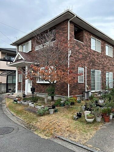 愛媛県松山市久米窪田町 2380万円 4SLDK