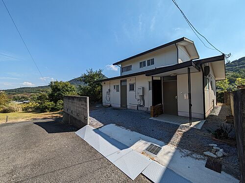 香川県坂出市府中町 850万円