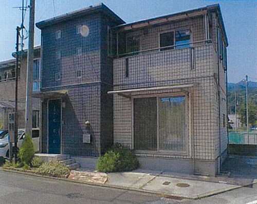 愛媛県東温市樋口 3180万円