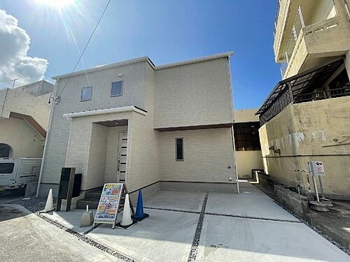 沖縄県宜野湾市真栄原１丁目 3798万円
