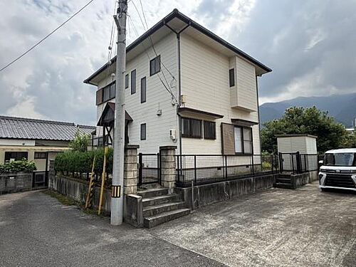 愛媛県新居浜市上原１丁目 中古住宅