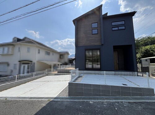 滋賀県大津市木の岡町 3898万円 4LDK