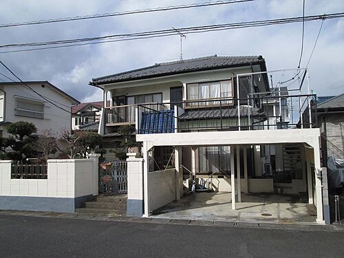 神奈川県小田原市成田 中古住宅