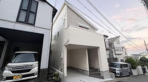 神奈川県横浜市金沢区富岡西３丁目 3880万円