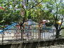 飯島東幼稚園　400m　園内には広い園庭と大型のアスレチックや室内プール等がある幼稚園でです。 