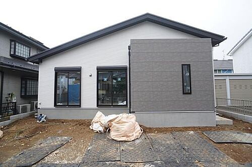 茨城県龍ケ崎市城ノ内5丁目 3098万円 4LDK