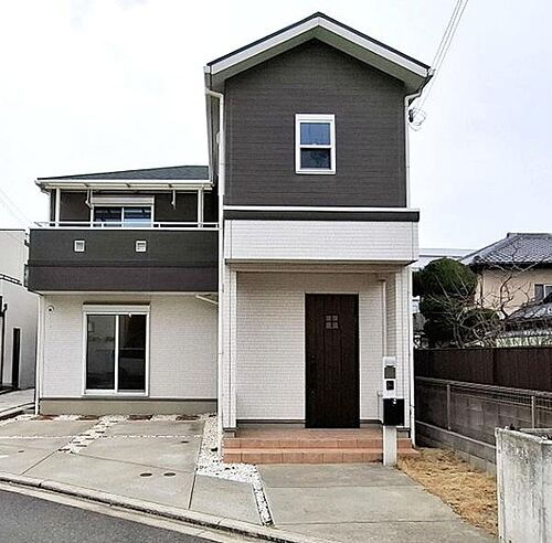大阪府岸和田市松風町 2680万円