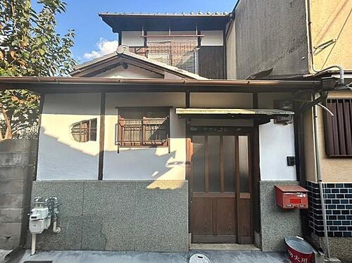 京都府京都市右京区太秦安井北御所町 1800万円