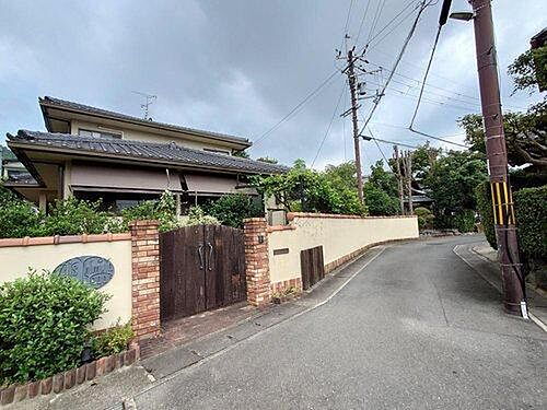 京都府京都市右京区嵯峨二尊院門前善光寺山町 6480万円
