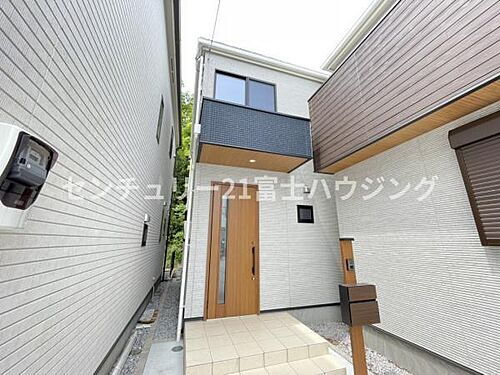 神奈川県藤沢市弥勒寺 4580万円 4LDK