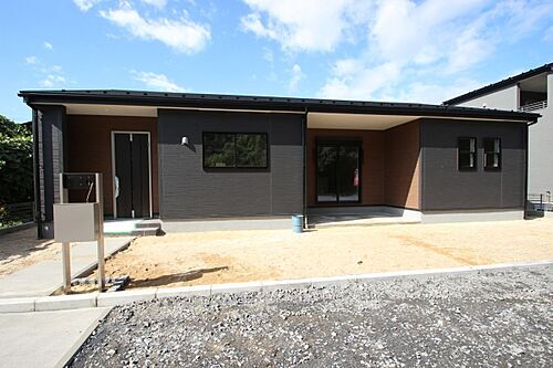 茨城県小美玉市小川 2690万円 4LDK