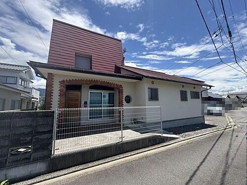 愛媛県松山市河野中須賀 中古住宅