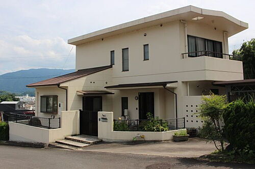 愛媛県四国中央市川之江町 中古住宅