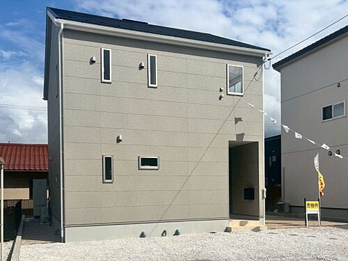 鳥取県鳥取市気高町下坂本 2380万円 4LDK