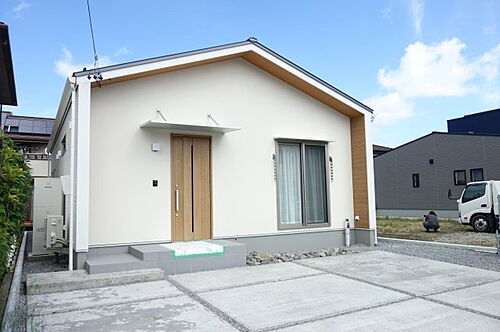 長野県千曲市杭瀬下５丁目 3530万円 3LDK