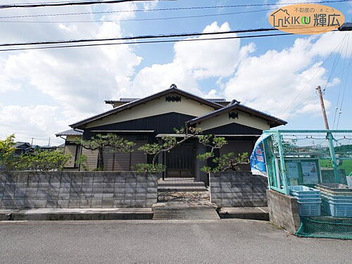 兵庫県加古川市西神吉町鼎 2220万円