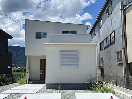 奈良県葛城市北花内 3198万円 4LDK