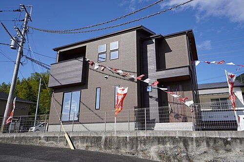 長崎県佐世保市大和町 2799.8万円 4SLDK