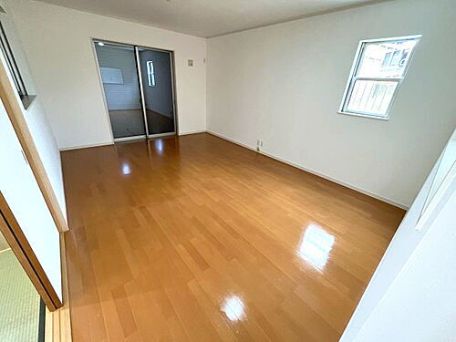 detached 大字結崎